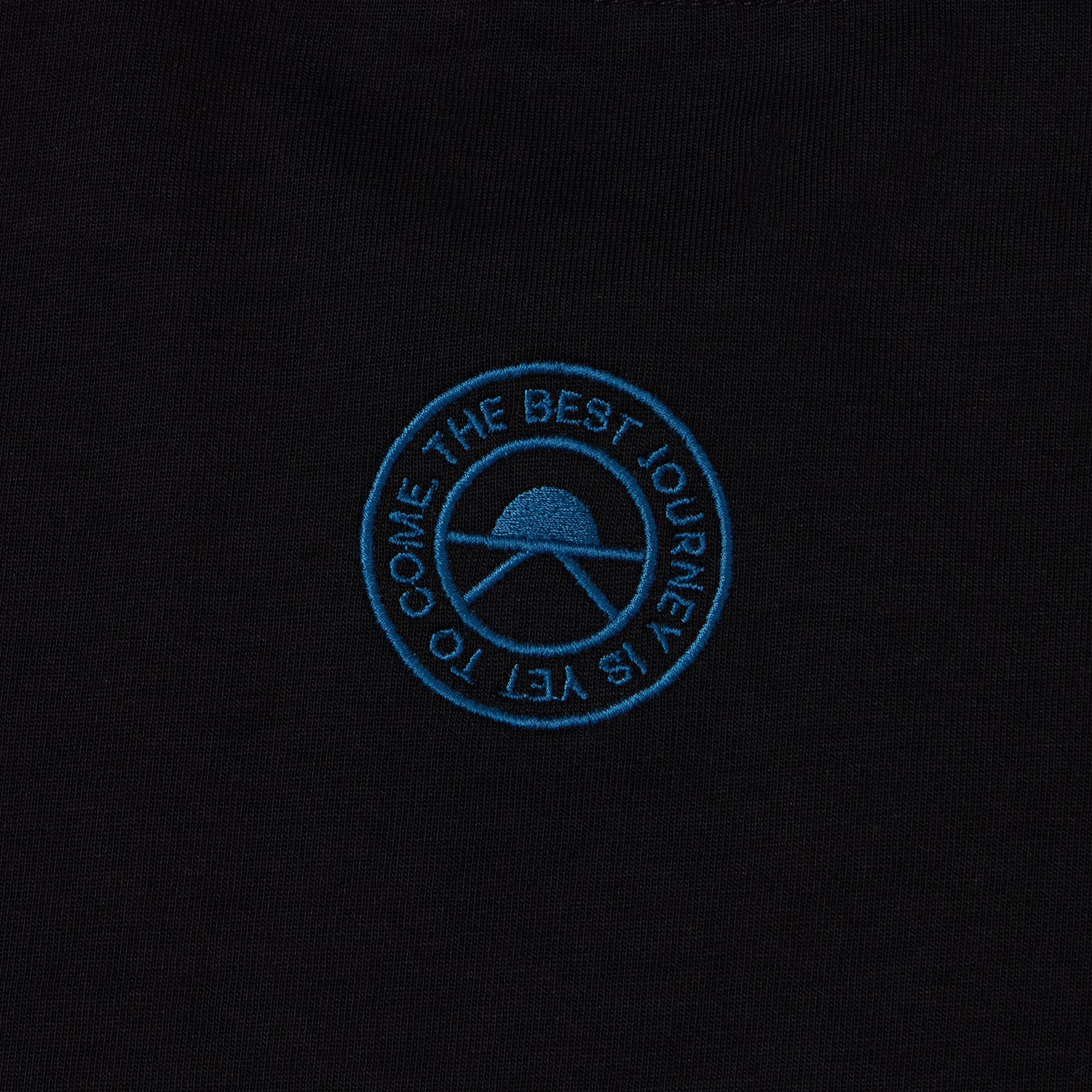 Labeling L/S Tee "Simple Striking"